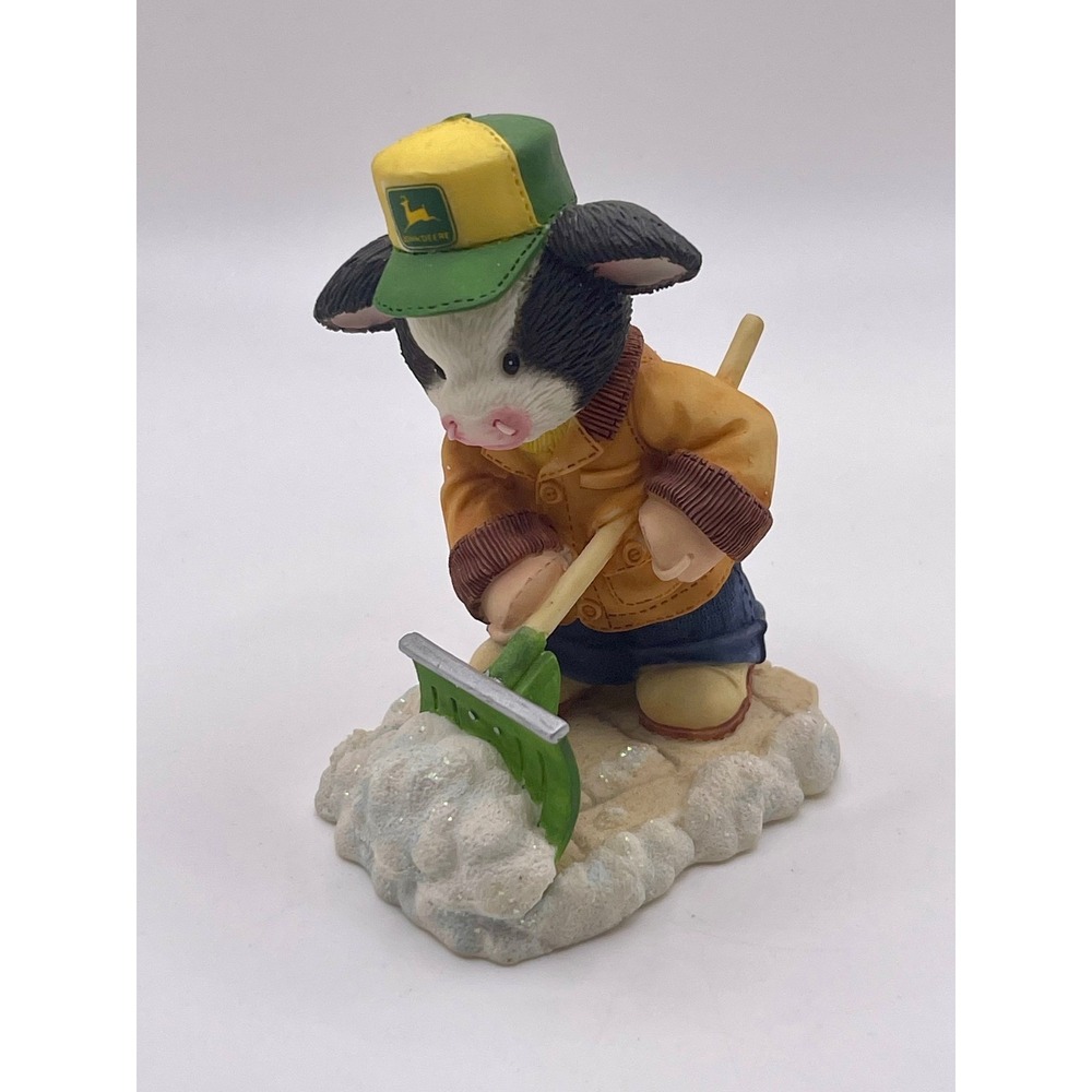 Marys Moo Moos Oh Deere Too Much Snow Figurine John Deere Cow 549193 1999